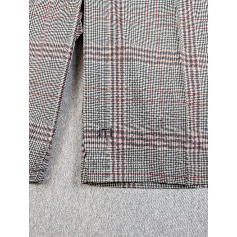 TravisMathew Mens Glen Plaid Golf Shorts Grey Red Size 34 Stretch Performance